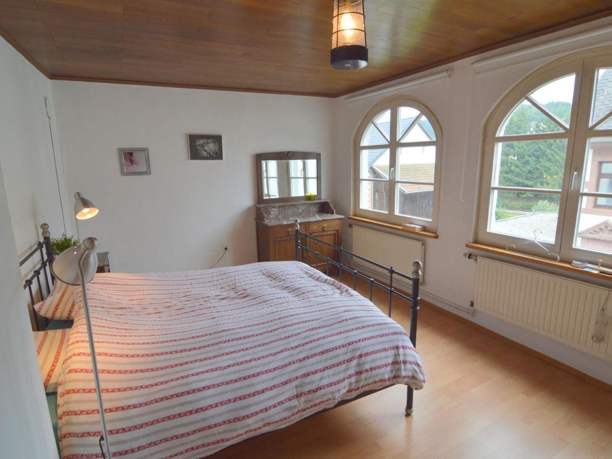 Very Comfortable House With Bathrooms And A Garden Mürlenbach Exterior foto